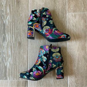 J Renee Asian inspired floral print, side zip booties in a satiny material!